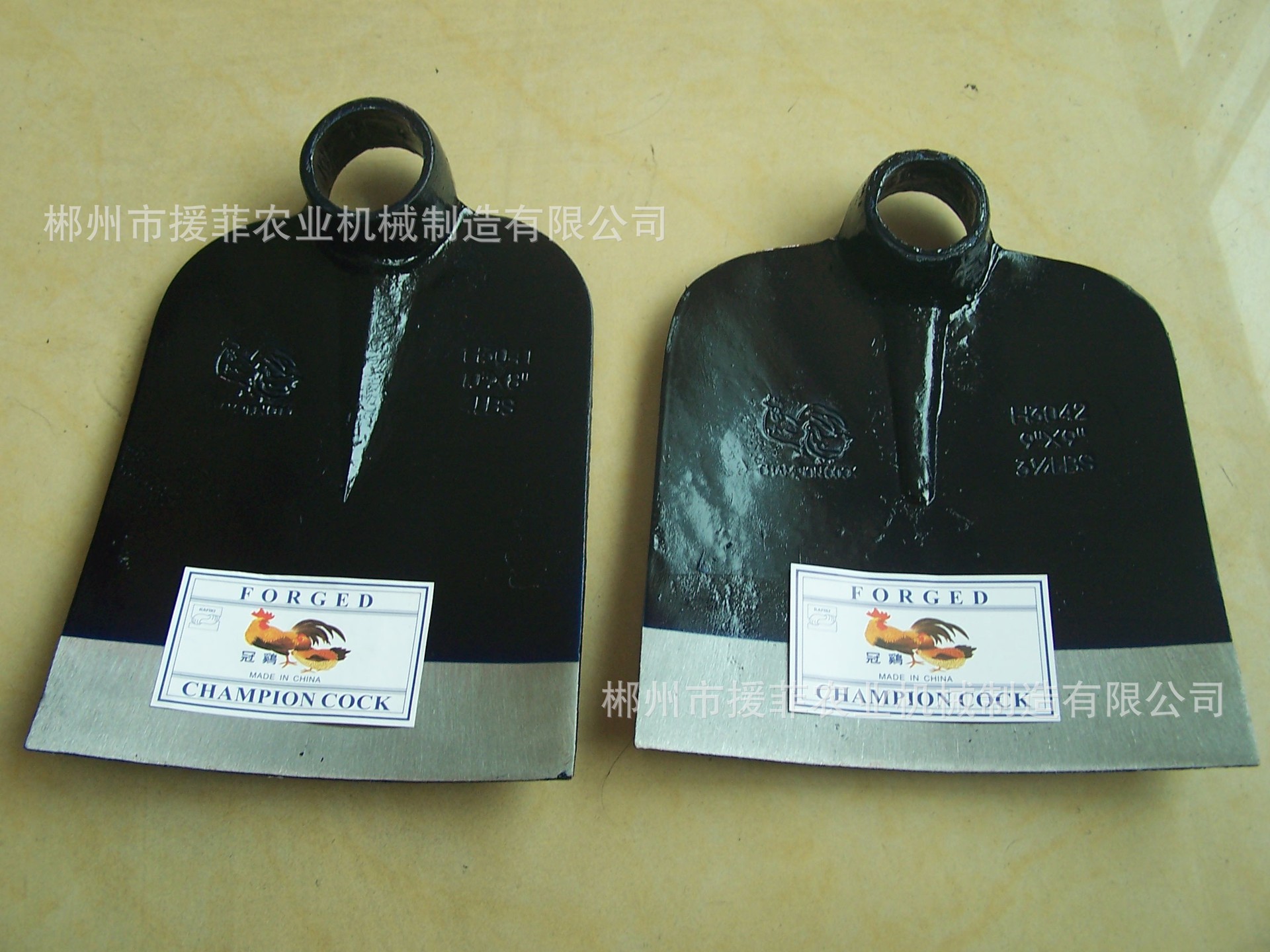 出口斯里兰卡农具锄头HOE，H3041 H3042规格  6X6 9X9   10X8