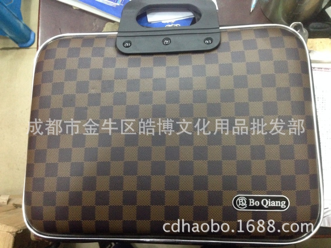 0AFC25A0DA9531DCB9F91FF11066D3