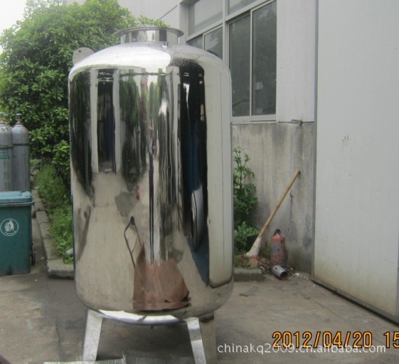 【带呼吸器喷淋球】304材质水箱  1000L不锈钢储罐