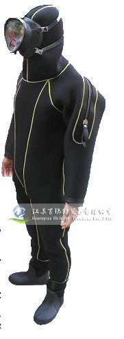 干式潜水衣 湿式潜水衣