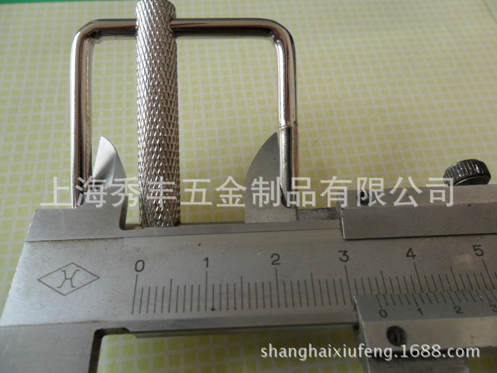 小额起批支带扣三档扣拉花三档扣4*36MM*31MM 加工定做