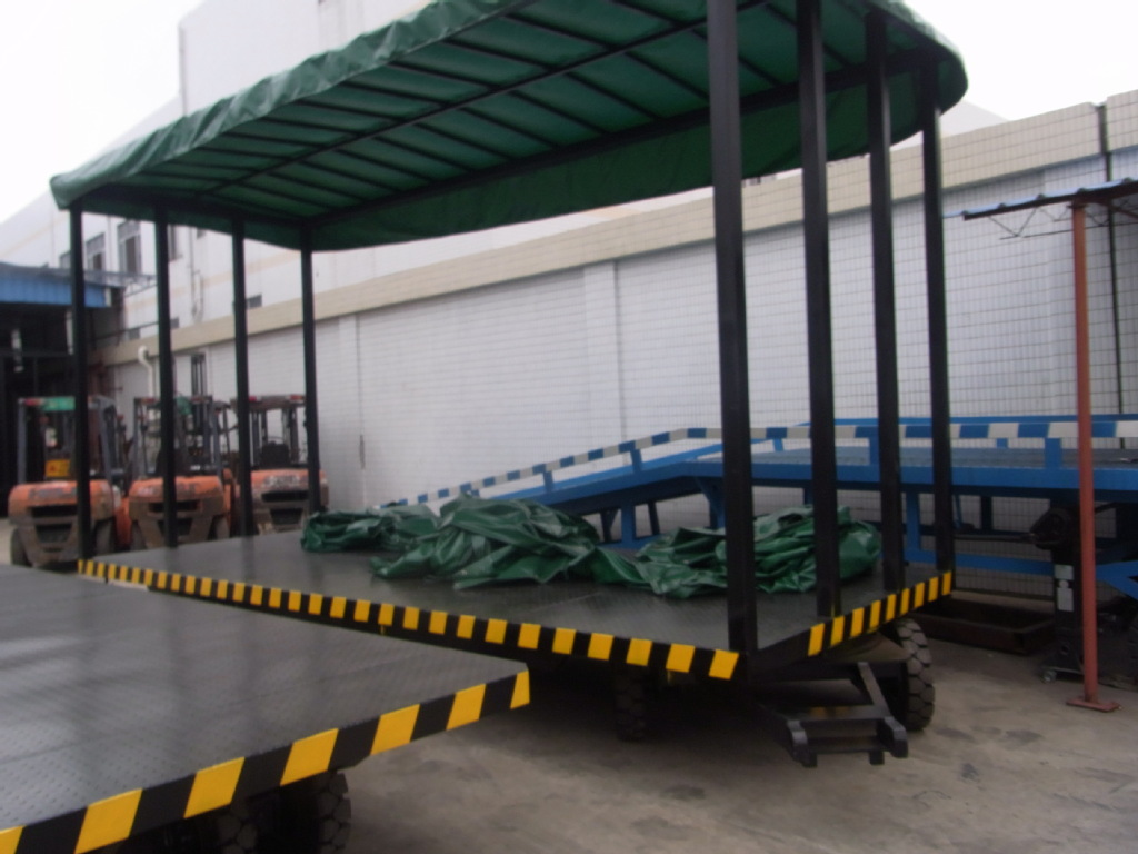 厂家直销6T带雨篷平板拖车 家具平板拖车
