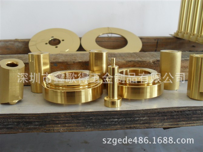 提供小模具镀钛加工  PVD涂层处理 纳米镀钛 真空镀钛加工