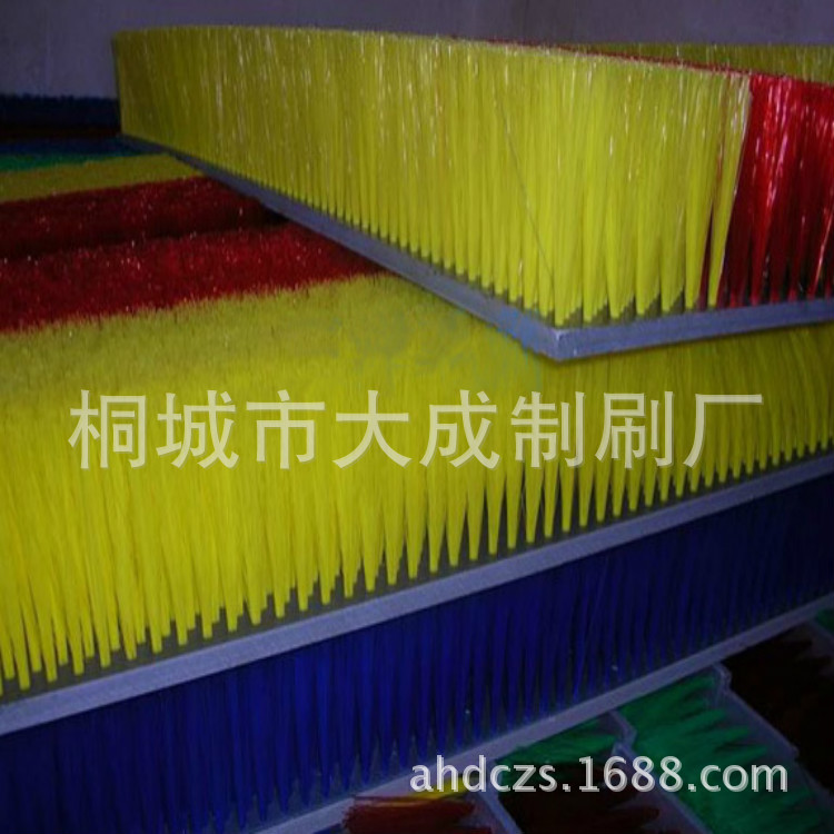 大成供应数控冲床工作台pvc塑料毛刷板，板刷，猪鬃刷板