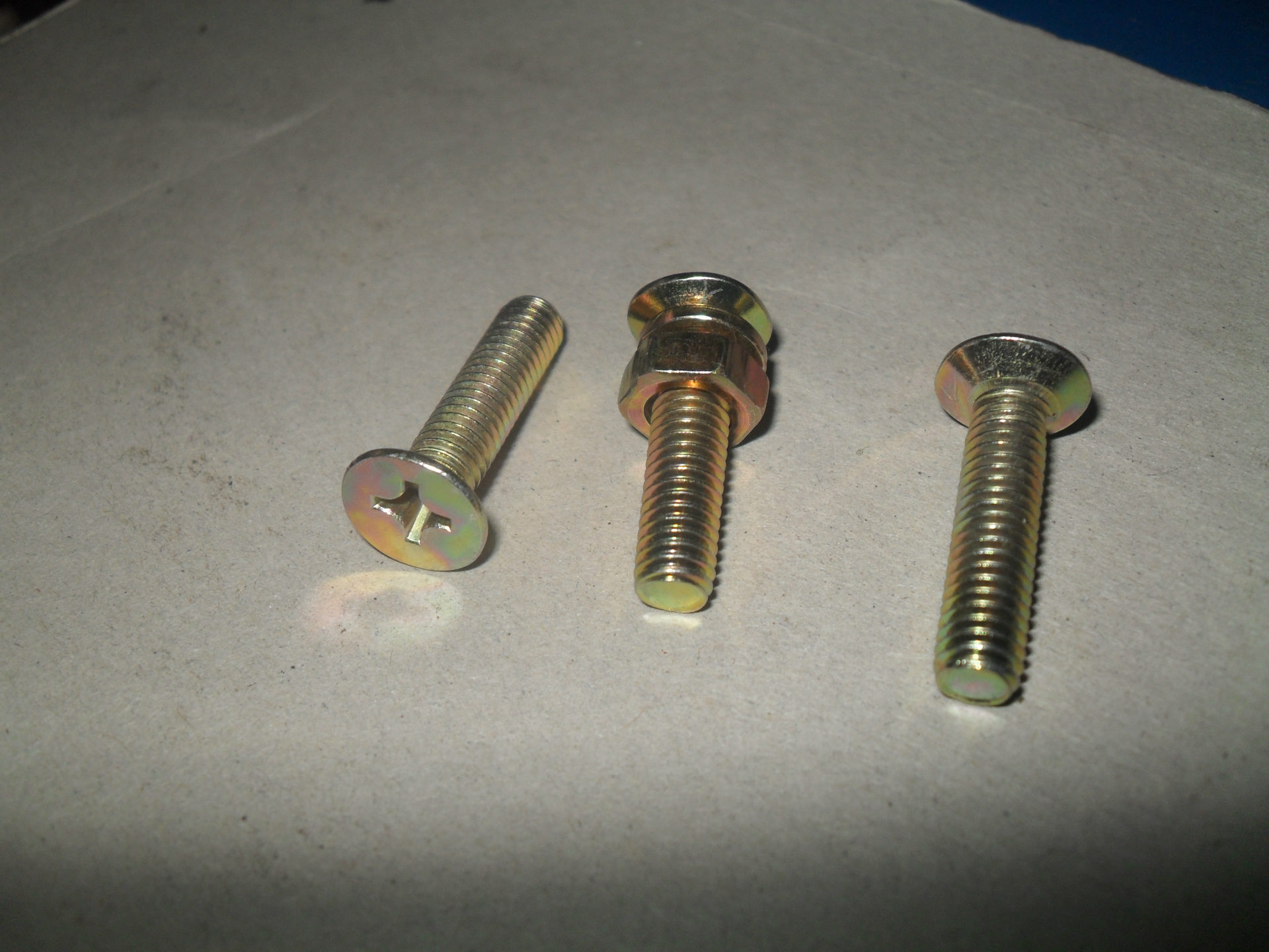 温州创金专业生产刹车片螺丝，刹车片铆钉螺丝