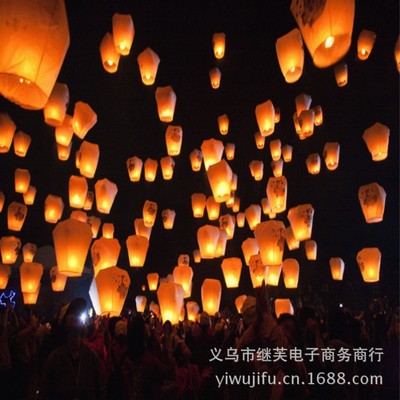 中秋节热卖孔明灯 天灯 孔明灯 防阻燃许愿灯 孔明灯厂家批发|ru