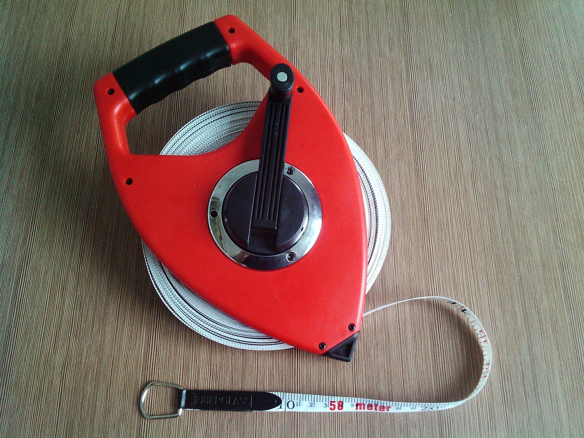 厂家直供应架式卷尺 纤维卷尺 三倍速高端