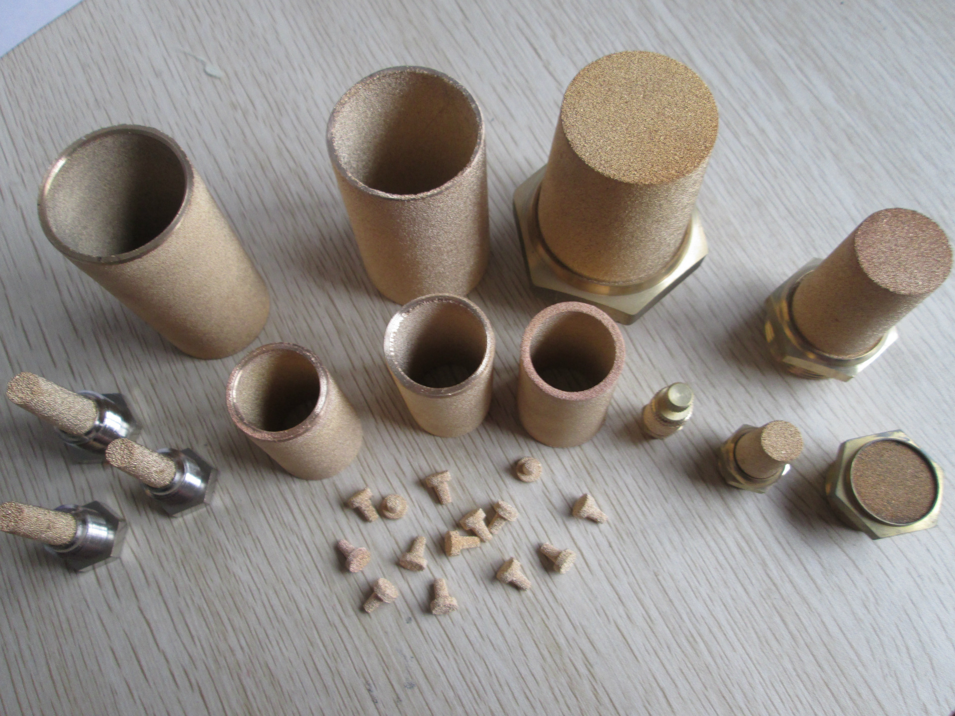 厂家直供粉末冶金过滤芯 铜过滤器 烧结滤芯 过滤片