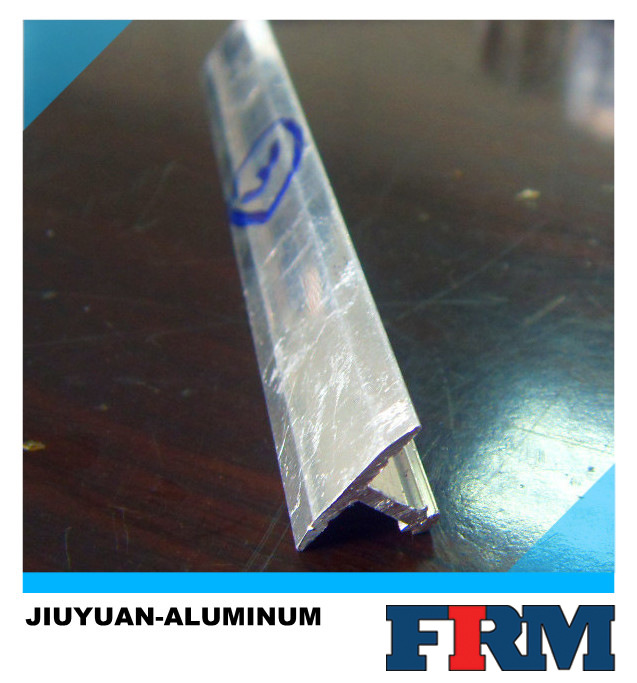 供应各种地板压条铝材