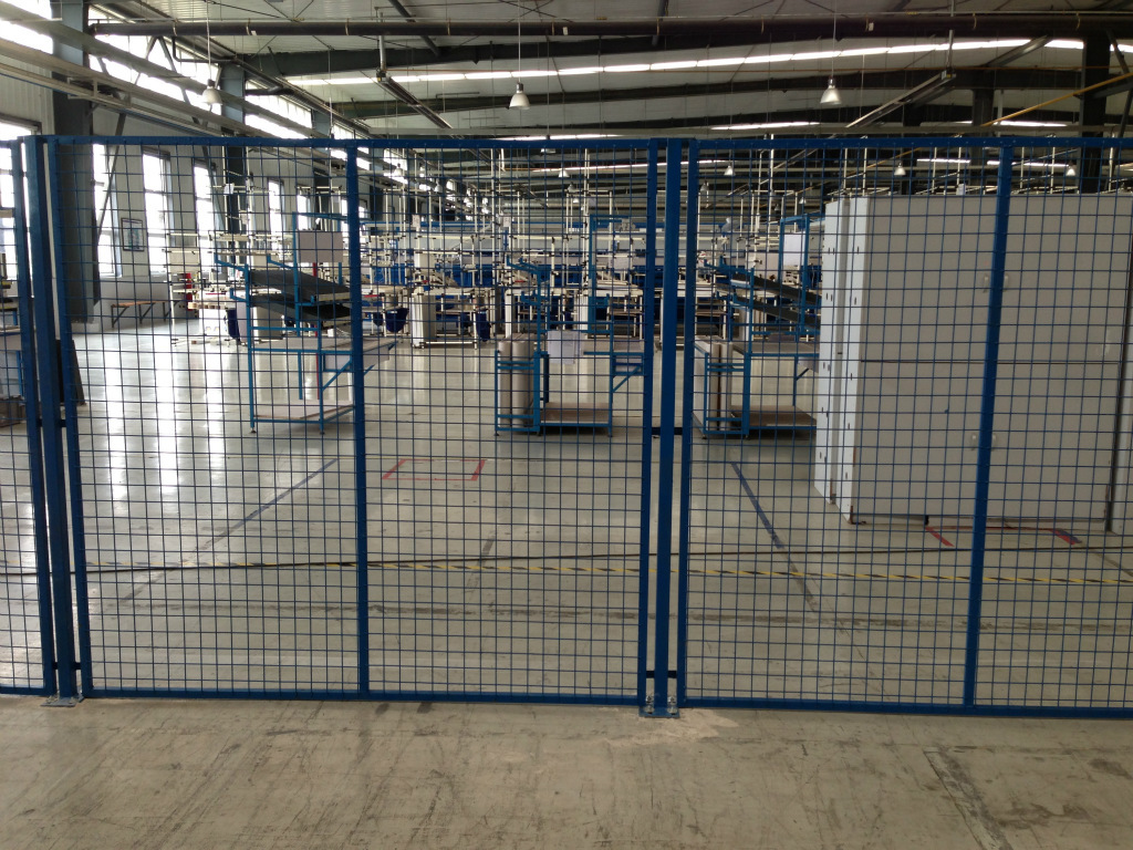 厂区围栏 车间防护隔离网 定做车间隔离