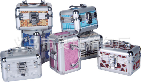 义乌厂家批发手表盒 手表箱展示箱 地摊饰品箱 首饰盒 价格实惠