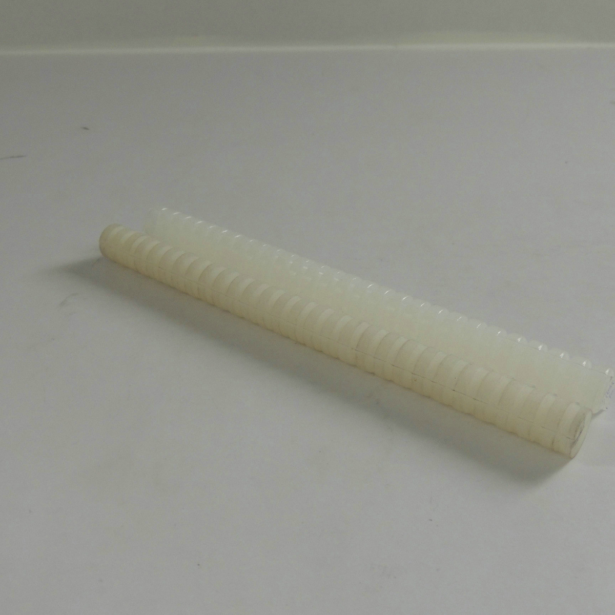 .正品热熔胶条  3764Q热熔胶 塑料粘接型 专用热熔胶 单根