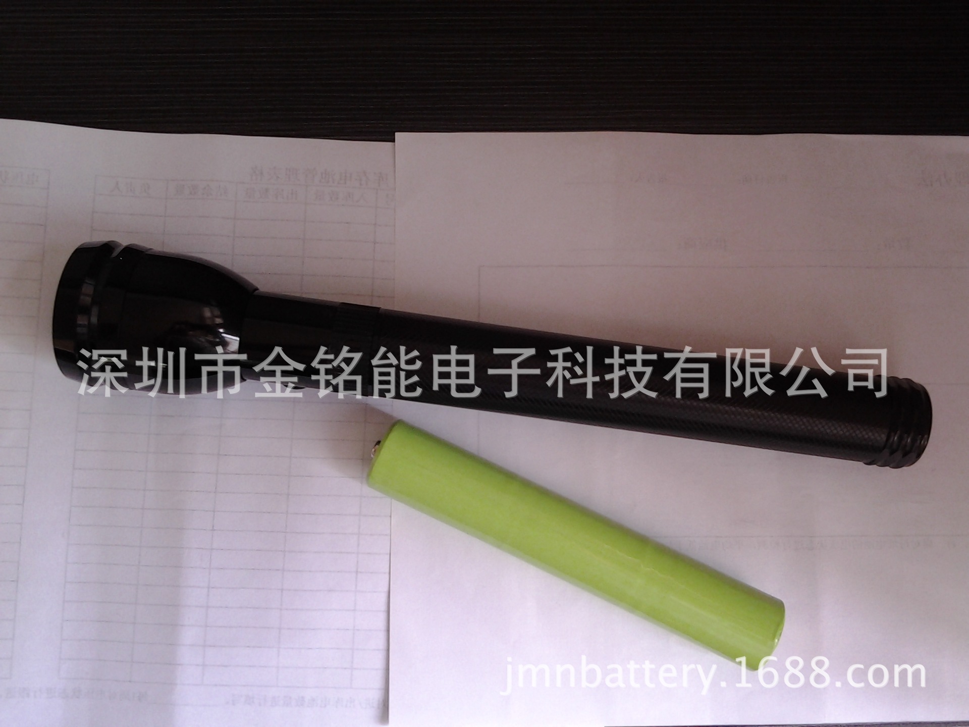 镍氢2号电池 C2000mAh 3.6V 适用于LED强光手电筒