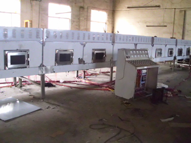 紫薯烘干烘焙机械隆拓牌微波烘干蜜薯丁红苕丁机烤箱