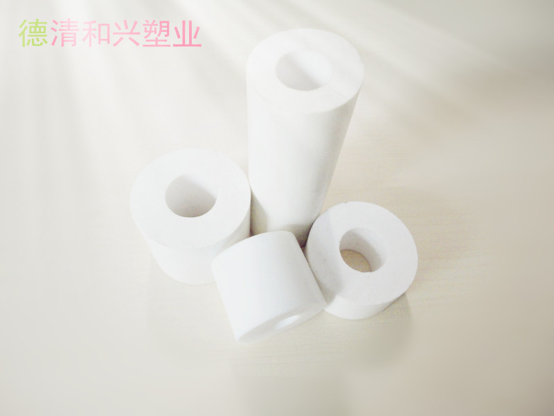 拉伸强度大于等于2Mpa 不易折裂 润滑性好 白色光亮 聚四氟乙烯管