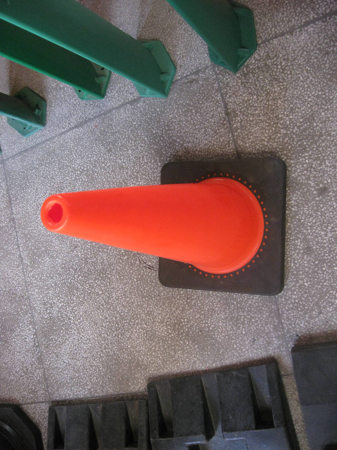 70cm重型路锥 35*35cm黑色底座 70cm四角路锥 pvc路标 压柔性路锥