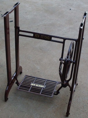 2016贝洋BEYOND缝纫机配件 缝纫机边脚机架 缝纫机铁铸架批发|ru