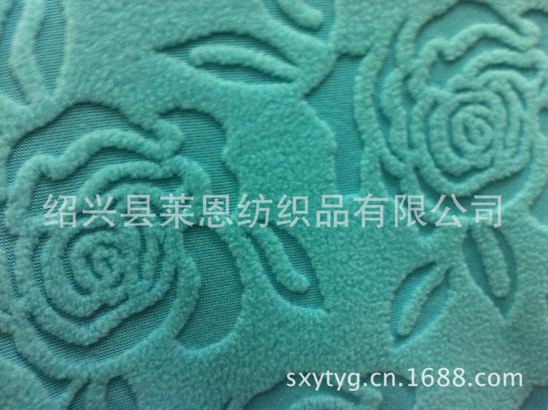 全涤提花摇粒绒面料 睡衣内衣家居服里布休闲服面料 批发直销