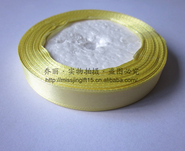 En stock pequeño al por mayor 12MM cinta de poliéster suministros festivos caja de regalo embalaje cinta decorativa cinta