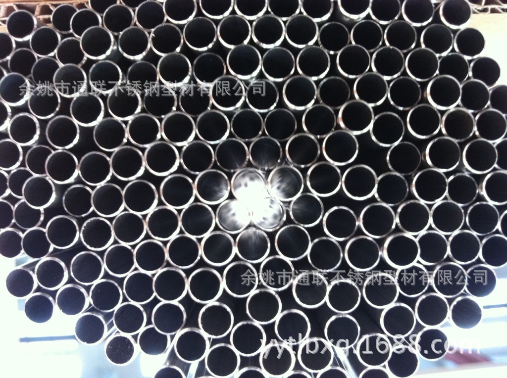 供应卷烟器用不锈钢管7.6*0.3   7.8*0.25