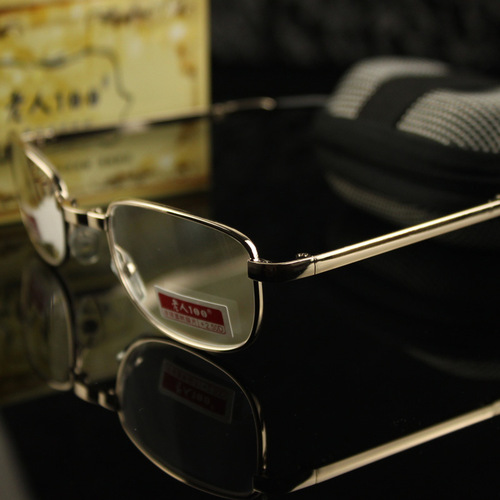 Old Man 100 Brand Reading Glasses, Resin and Optical Glass Folding 818 Reading Glasses for Men and Women, Wholesale