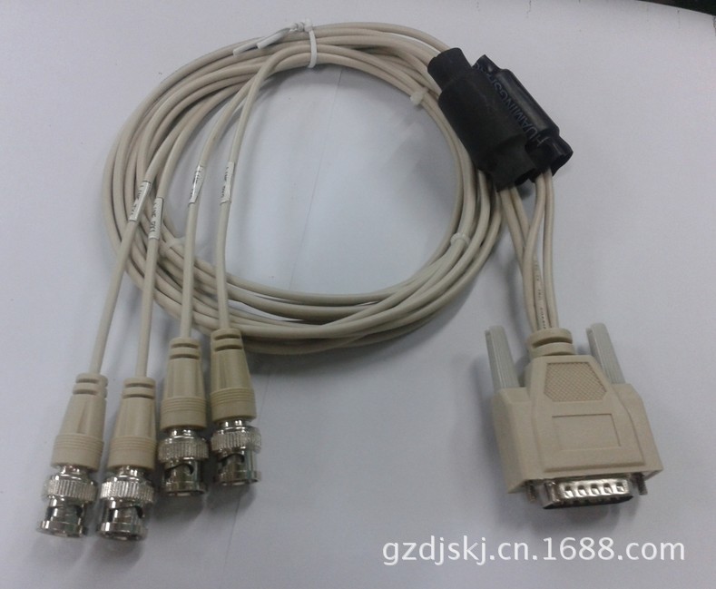 RT-SIC-2E1-F-H3模块连接线，2E1线，DB15针转4BNC,2E1连接线