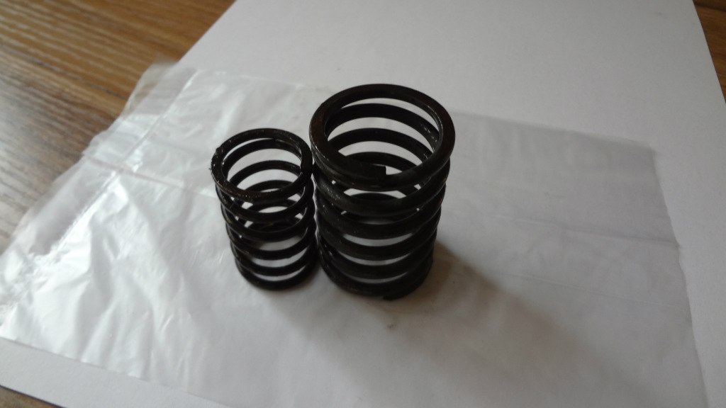 供应S195柴油机气门弹簧 达辉弹簧