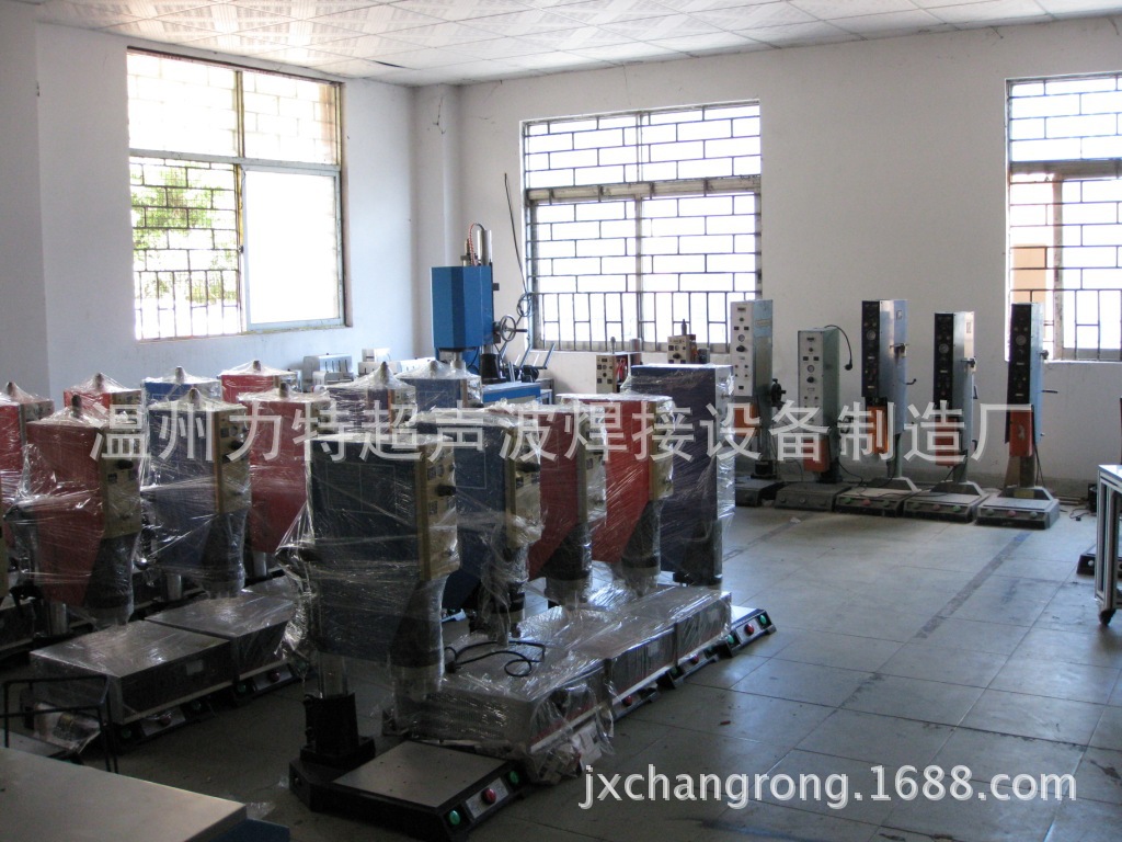 超声波塑料文具焊接机，塑料文具盒焊接机，PP包装盒焊接机