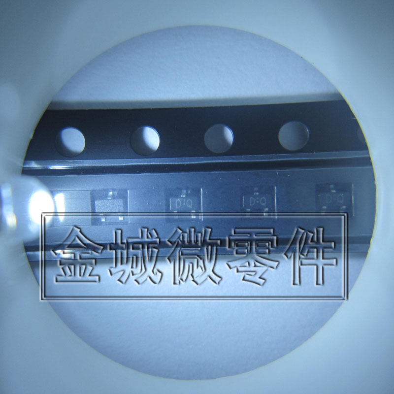 场效应管 SSM3J15FS  SSM3J36FS