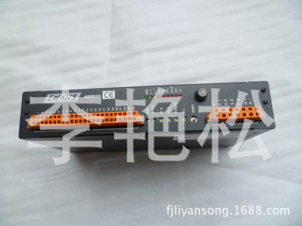 驱动器CDS-1515 UF 仕彰驱动器CDS-1515UF CD SERVOMTOR DRIVER