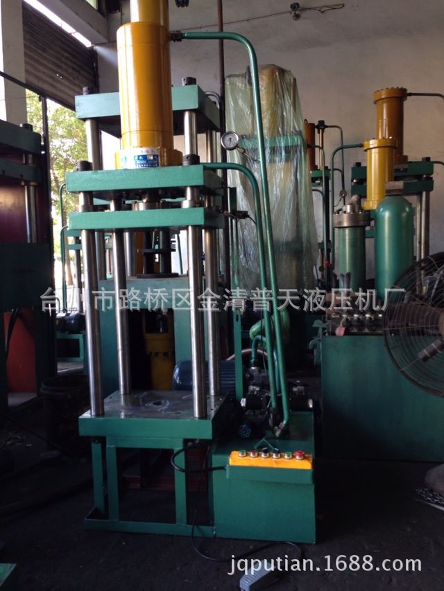 【值得购买】20Ｔ三梁四柱电控液压压力机 液压机