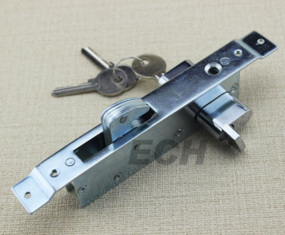 945163088_1535779488