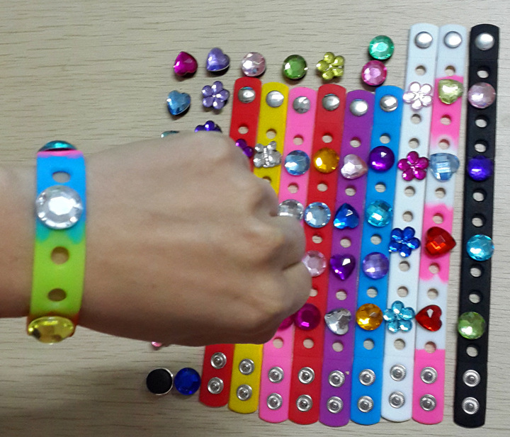 Enter to buy wristband