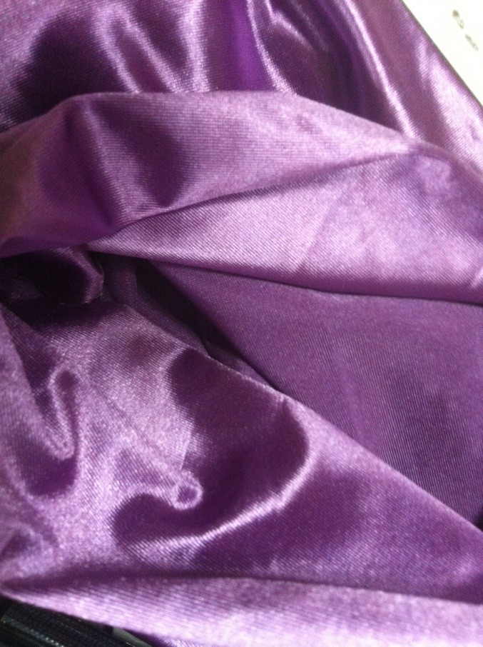 供应各种规格的全涤针织弹力色丁布 有光氨纶针织色丁