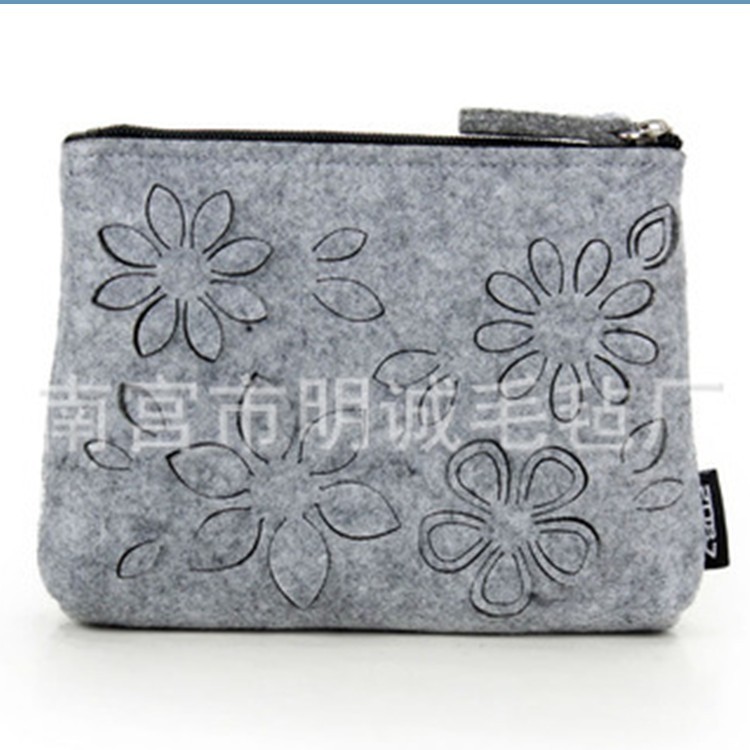 供应批发 毛毡包 礼品毛毡包 毛毡卡包  钥匙包 电脑包 支持订做
