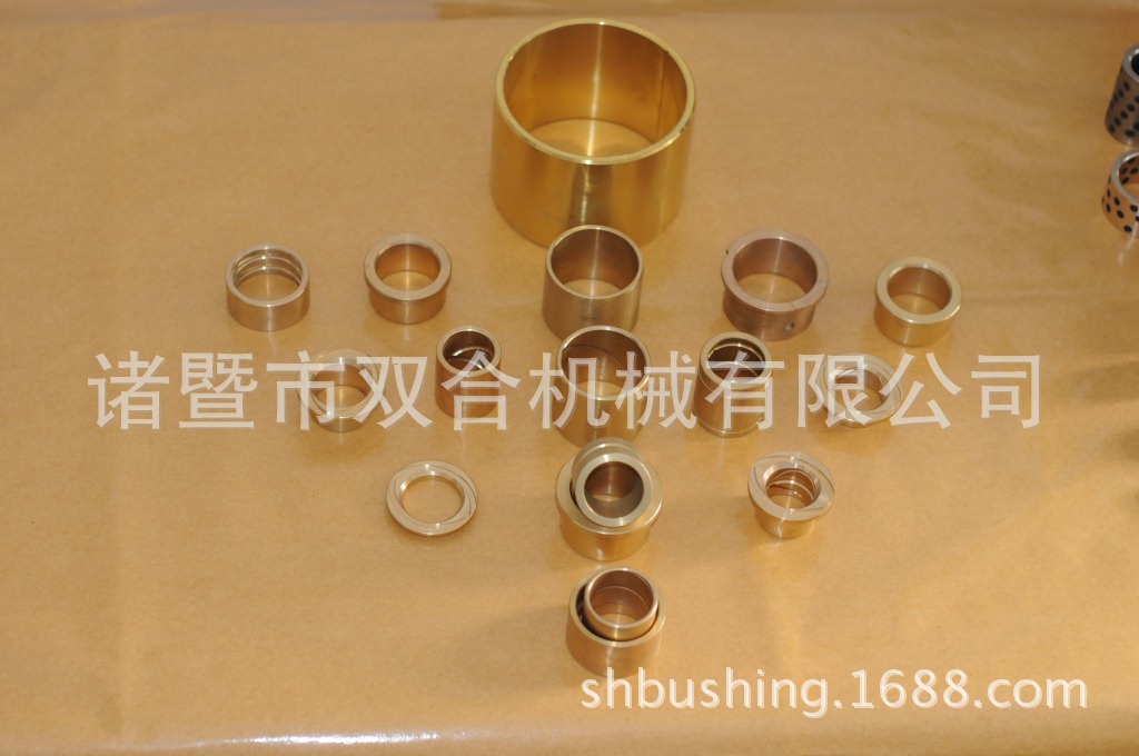 专业生产齿轮铜套、钢板铜套，斯太尔离合器铜套、铜滑块，铜涡轮