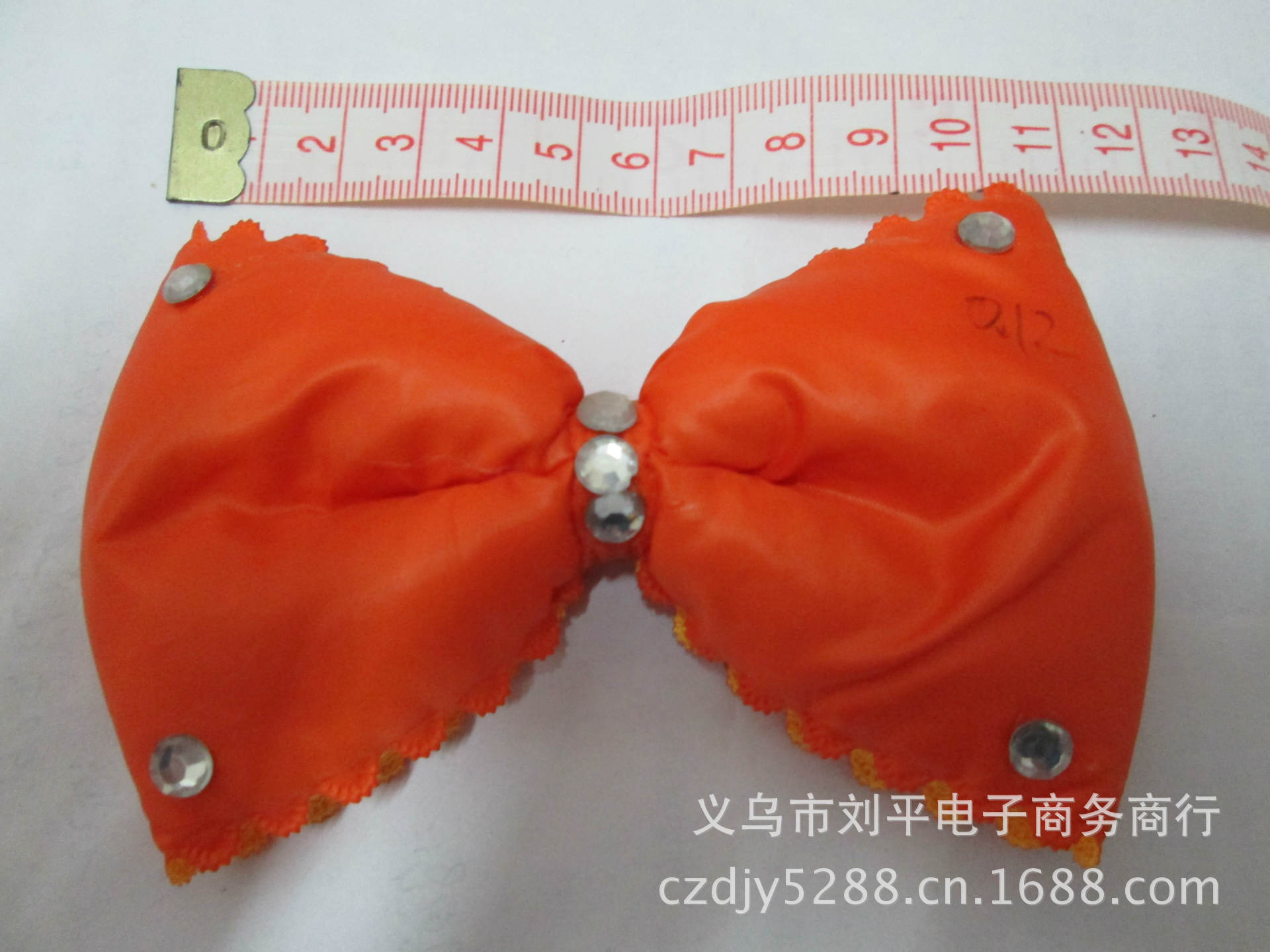 供应超声波压花 7公分齿边线条蝴蝶结 胸花 头饰配件蝴蝶结