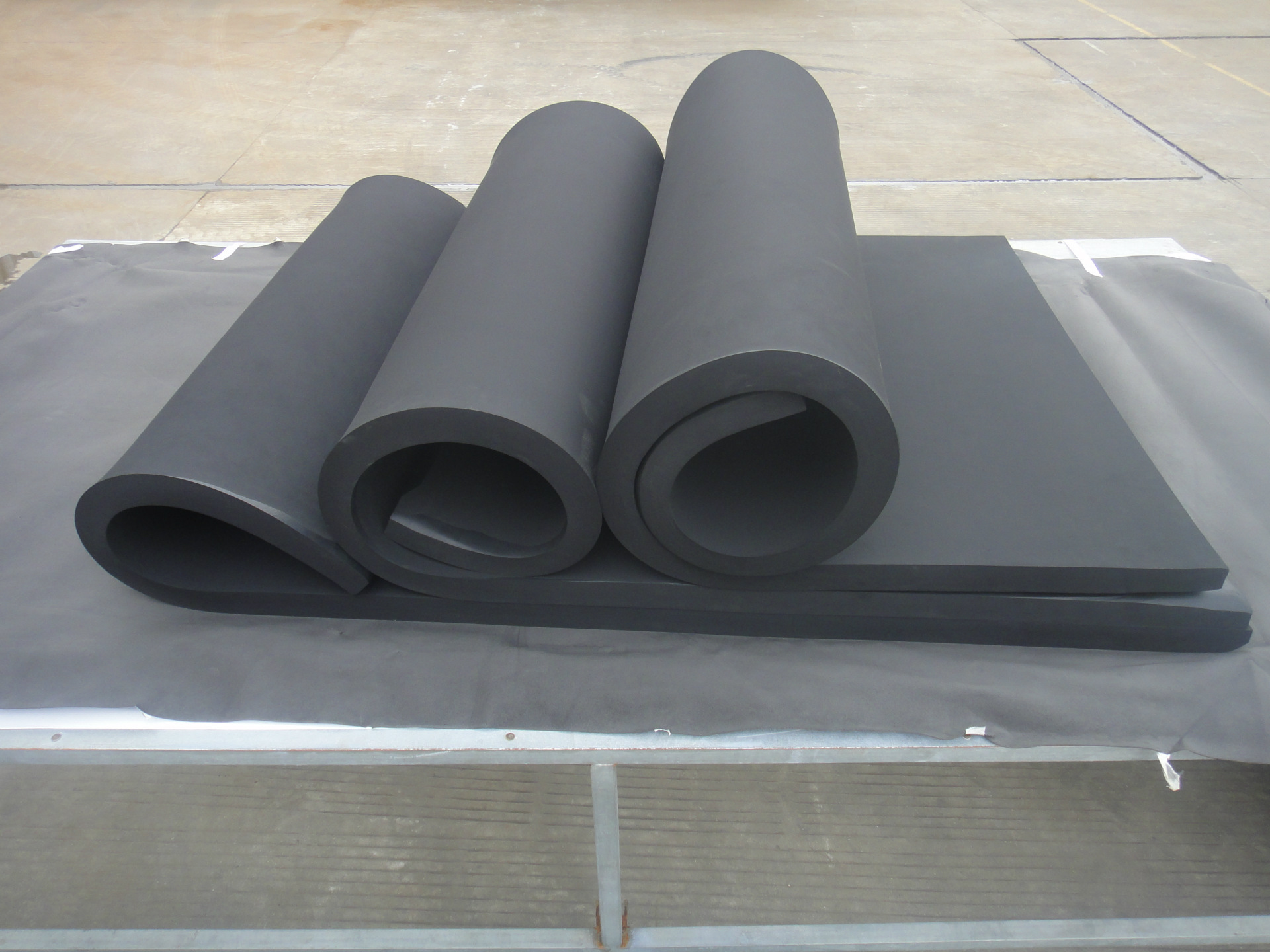 厂家供应各种泡棉EPDM4188 4308 NBR CR SBR EVA等泡绵