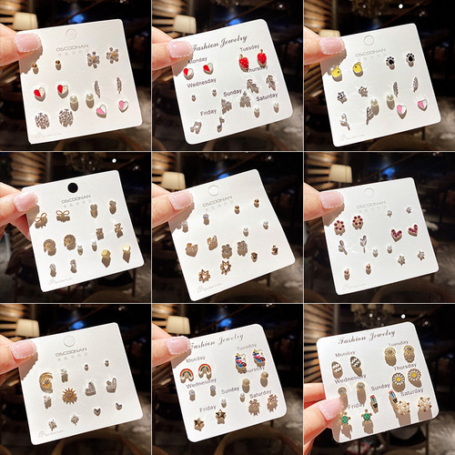Stylish and Fashionable Earrings Set with Small and Cute Design, New Trend Earrings for Pierced Ears, Silver Needle Earrings, Chic and Refined, Perfect for Influencers and Instagram Decorations