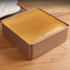 Love Man House baking pan ancient cake golden non-stick square carbon steel baking pan multi-purpose bread baking pan