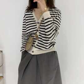 2023春季新款韩版ins风v领条纹宽松针织衫毛衣开衫