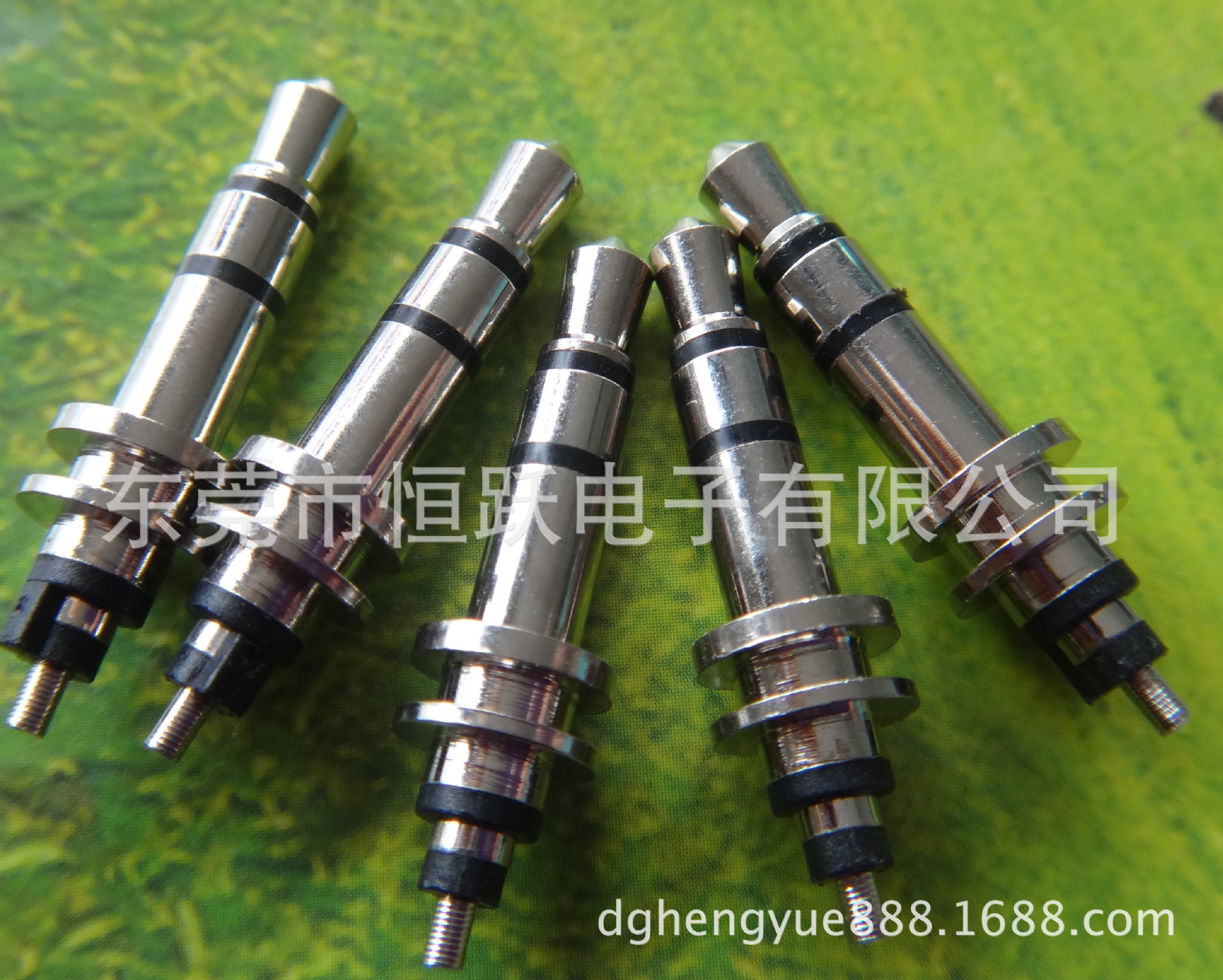 3.5立体插头双盘