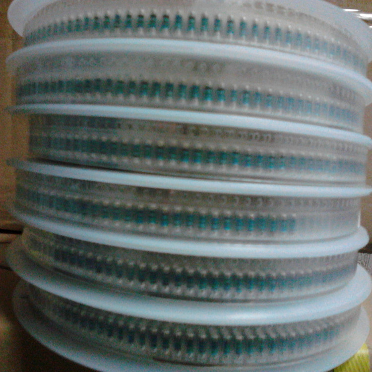 供应无引脚贴片晶圆色环电阻0207 0402 0411 1% 100K 2K/盘