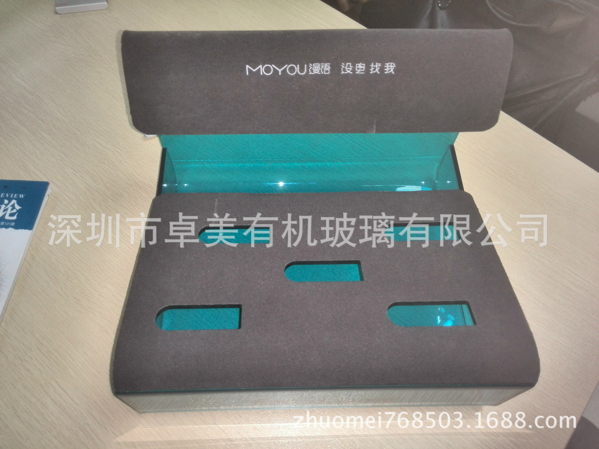 专业定制亚克力产品展示架 数码化妆品展示道具产品陈列架 数码