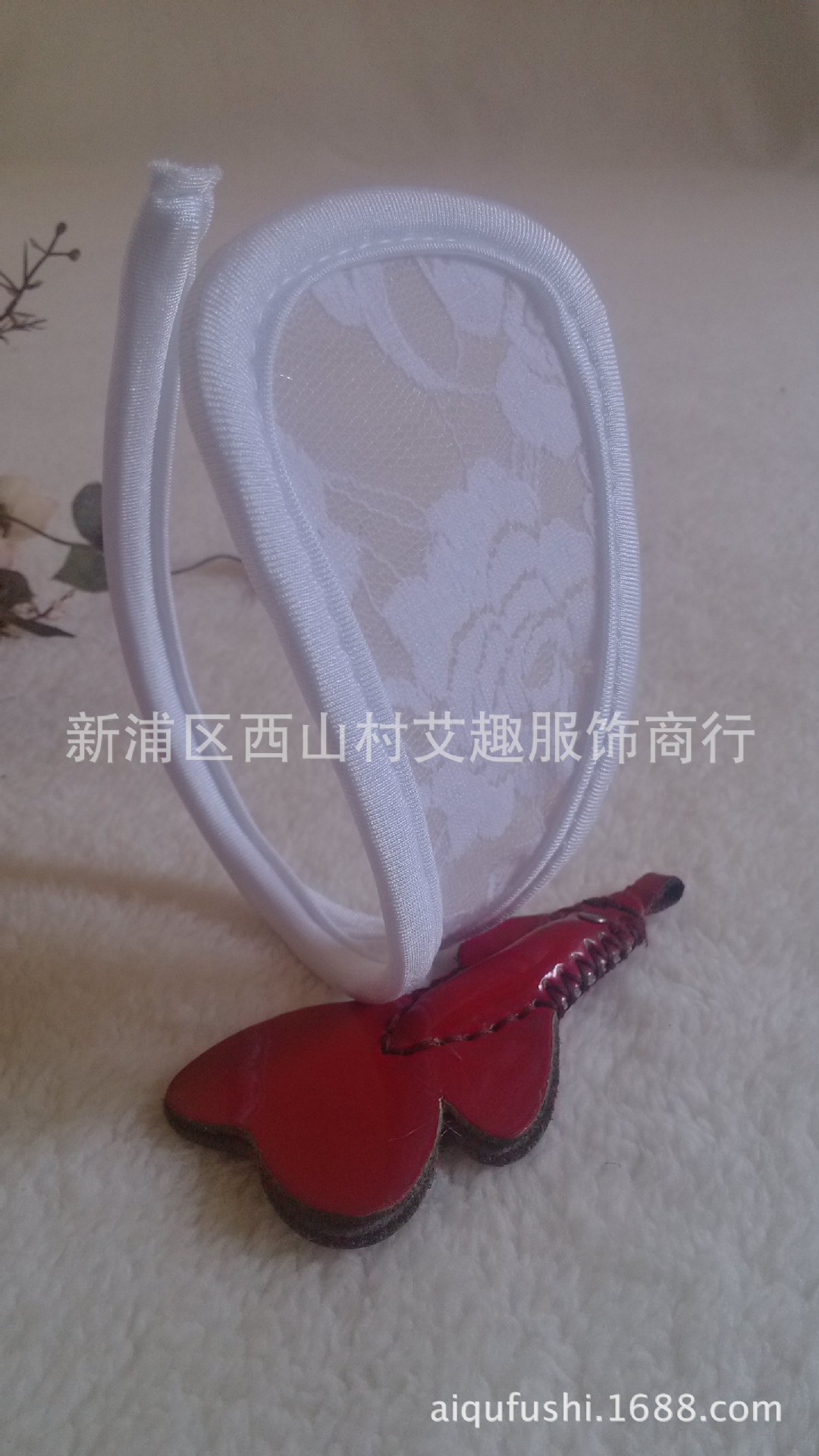 c型裤怎么穿图片,悬浮裤怎么穿,穿裤头_大山谷图库