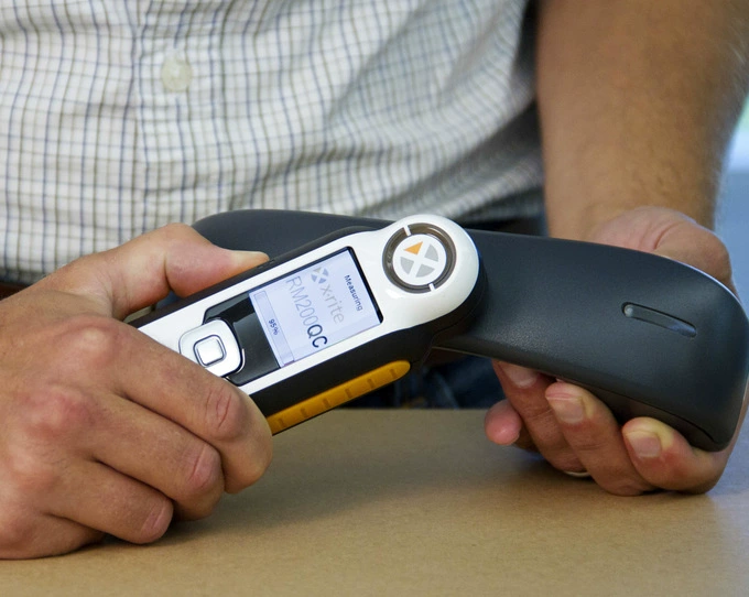 Xrite Новый портативный спектрофотометр изображений RM200QC Измеритель разницы цветов