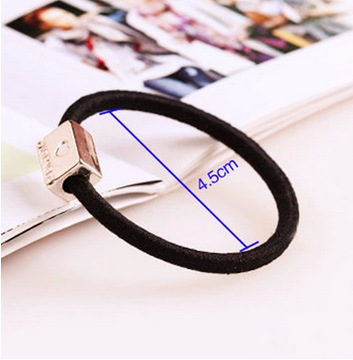 Accessoire coiffure en autre - Ref 1205852 Image 28