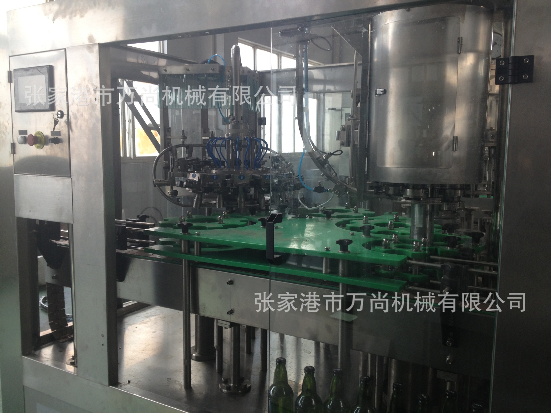 玻璃瓶啤酒灌装机 白酒饮料灌装生产线 含气饮料灌装设备