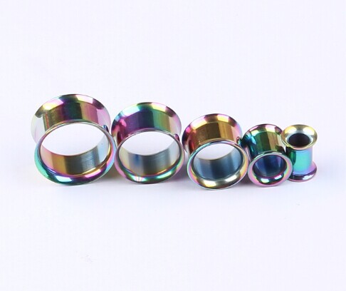 Pointed titanium steel lip stud product view