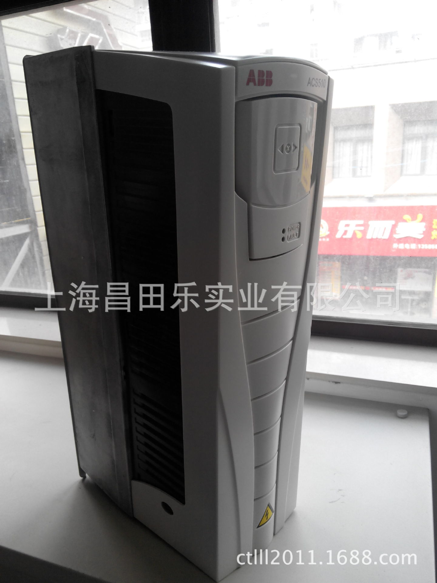 上海  供应 ABB变频器ACS355-03E-31A0-4  其他变频器